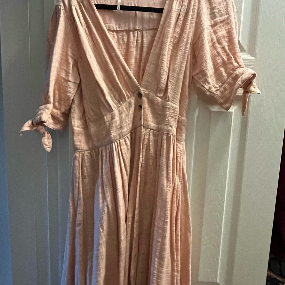 EUC Free People Love of my life midi dress in light pink